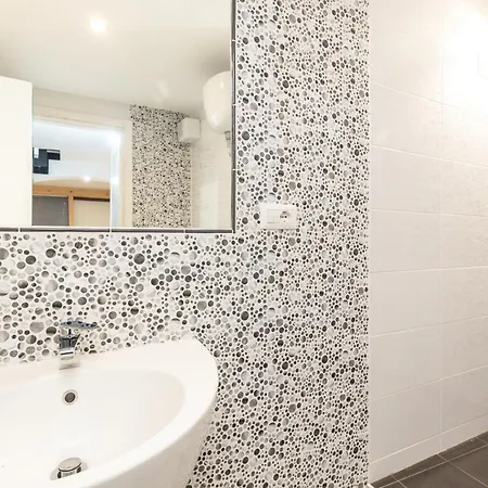 Casa Ale In Centro *